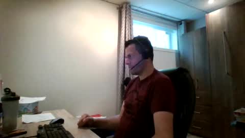 Snapshot of hurley7890 chatting on July 24, 2:15 pm hurley7890 online show from July 24, 2:15 pm