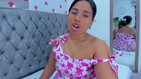 Snapshot of hurrem_had chatting on February 13, 2:23 am H U R R E M online show from February 13, 2:23 am