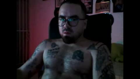 Snapshot of hurtadodirector chatting on May 16, 6:21 am hurtadodirector online show from May 16, 6:21 am