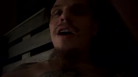 Snapshot of husbandandwife2011 chatting on January 28, 7:11 am husbandandwife2011 online show from January 28, 7:11 am