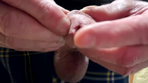 Snapshot of huskey300 chatting on February 22, 3:58 pm huskey300 online show from February 22, 3:58 pm