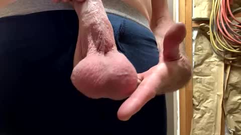 Snapshot of huskey300 chatting on October 22, 9:58 pm huskey300 online show from October 22, 9:58 pm