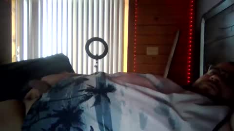 huskydaddyforyou online show from February 21, 4:19 pm