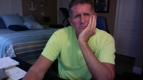 hvacstud4 online show from November 25, 5:24 pm