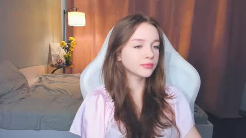 Lily online show from July 4, 7:03 am