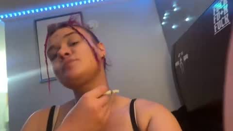 hwgbrii online show from August 10, 3:43 am
