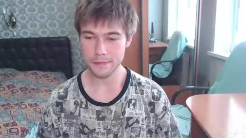 Tom online show from August 2, 9:41 am