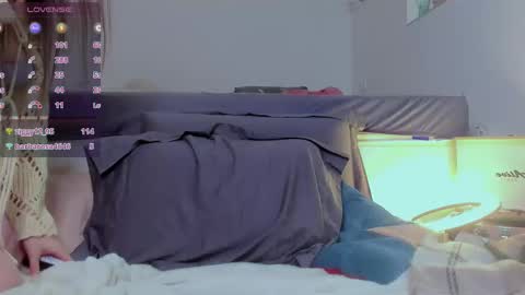 Snapshot of hype_meal_home chatting on February 15, 11:03 pm Miley. PVT open i have extra prices on nude show online show from February 15, 11:03 pm