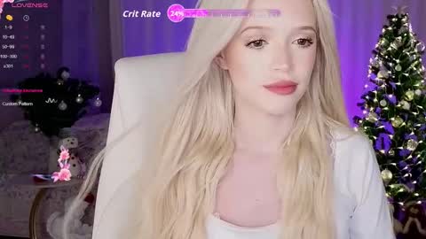 Snapshot of i__am_joss chatting on December 17, 12:49 am Joselle online show from December 17, 12:49 am