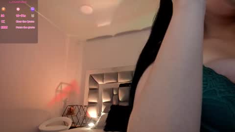 Akane online show from October 22, 1:11 pm