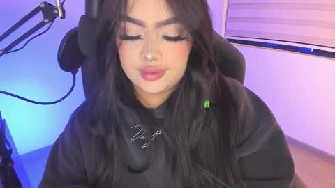 Ari online show from October 1, 1:11 am