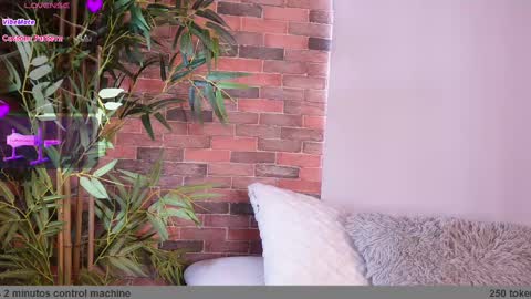 Lucy online show from February 10, 6:03 pm