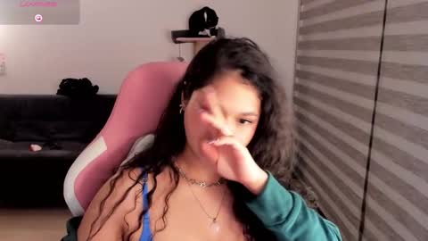 On instagram Imm  NikkiHelp me reach 100 likes online show from September 14, 4:55 am