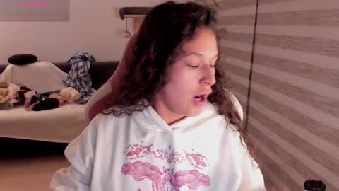 On instagram Imm  NikkiHelp me reach 100 likes online show from October 15, 2:44 am