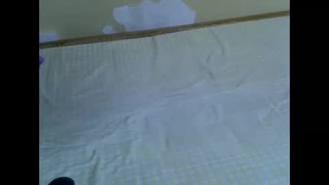 Snapshot of iam_nisa chatting on February 9, 10:41 am iam_nisa online show from February 9, 10:41 am