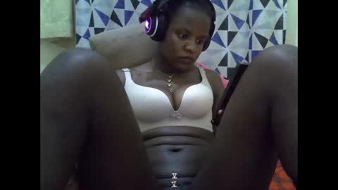 Snapshot of iam_nisa chatting on June 6, 8:57 pm iam_nisa online show from June 6, 8:57 pm