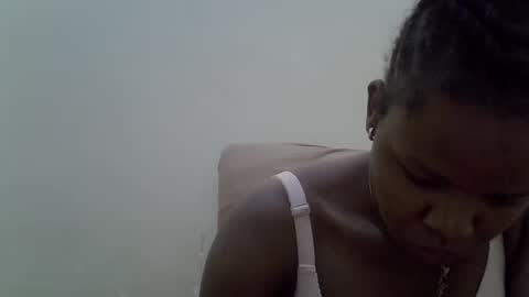 Snapshot of iam_nisa chatting on June 15, 11:34 am iam_nisa online show from June 15, 11:34 am