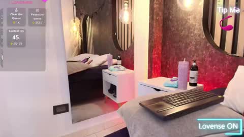 Snapshot of iam_salome_ chatting on November 15, 8:16 pm salome online show from November 15, 8:16 pm