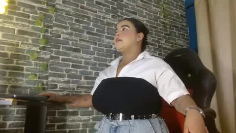 Samy online show from November 11, 11:21 am