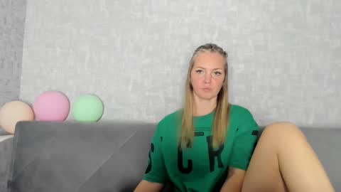 Venus online show from November 13, 1:54 pm