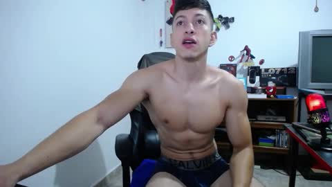 iam_yourbabyprincess_xd online show from March 3, 8:26 pm