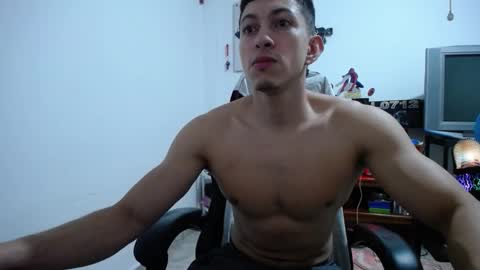 iam_yourbabyprincess_xd online show from March 7, 5:04 am