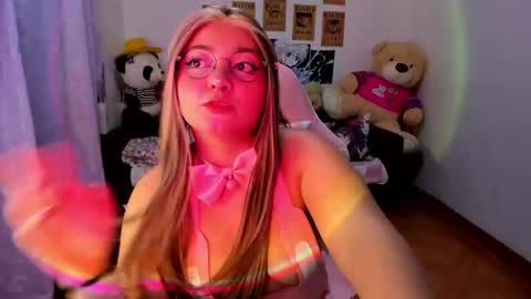 Zoe 3 online show from December 13, 11:54 pm