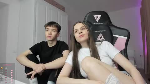 Snapshot of iamcassidy chatting on December 1, 4:29 pm Cassie STREAMS HERE EVERYDAY online show from December 1, 4:29 pm