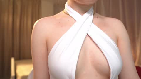 Snapshot of iamclaire_ chatting on January 14, 2:53 pm Claire online show from January 14, 2:53 pm