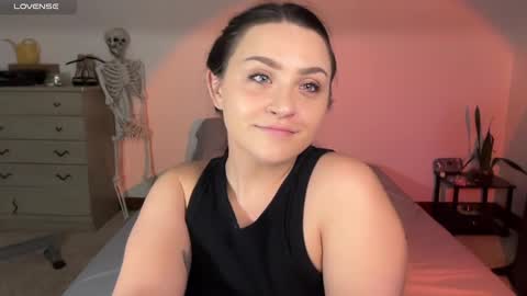 Crystal online show from February 8, 4:36 am