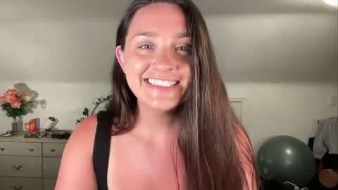 Snapshot of iamcrystalann chatting on June 9, 3:40 am Crystal online show from June 9, 3:40 am