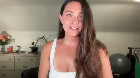Snapshot of iamcrystalann chatting on June 30, 3:18 am Crystal online show from June 30, 3:18 am