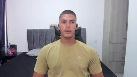 Dylan  independent model  online show from January 7, 10:01 pm