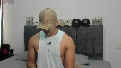Dylan  independent model  online show from April 29, 5:30 pm