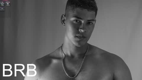Snapshot of iamdylan777 chatting on June 17, 5:36 pm Dylan independent model online show from June 17, 5:36 pm