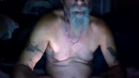 Snapshot of iamgoat_69 chatting on May 27, 6:10 am Goat Lulu Elektra online show from May 27, 6:10 am