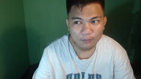 Snapshot of iamjanmar chatting on May 16, 7:49 am iamjanmar online show from May 16, 7:49 am