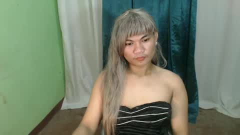 Snapshot of iamjanmar chatting on July 29, 10:46 am iamjanmar online show from July 29, 10:46 am