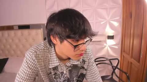 Snapshot of iamjuanjoc chatting on May 8, 3:45 am iamjuanjoc online show from May 8, 3:45 am