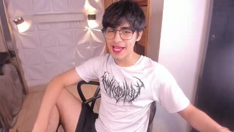 Snapshot of iamjuanjoc chatting on May 16, 3:25 am iamjuanjoc online show from May 16, 3:25 am