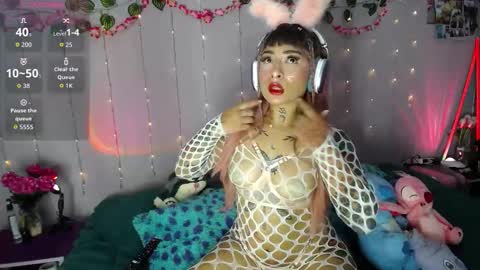 Snapshot of iamnathalyrose chatting on October 13, 4:23 am Nathaly online show from October 13, 4:23 am