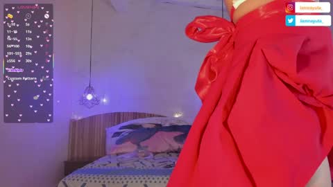 Snapshot of iamnayuta chatting on May 25, 8:48 pm Nayuta online show from May 25, 8:48 pm