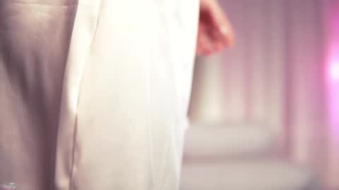 Snapshot of iamninamint chatting on December 1, 6:52 pm Nina  online show from December 1, 6:52 pm