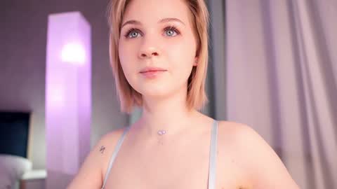 Snapshot of iamninamint chatting on January 26, 6:58 pm Nina  online show from January 26, 6:58 pm