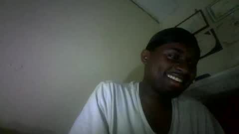 Snapshot of iamryan995442 chatting on March 20, 6:46 pm iamryan995442 online show from March 20, 6:46 pm