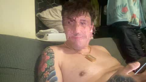 Snapshot of iamtheparty200 chatting on January 20, 5:48 am iamtheparty200 online show from January 20, 5:48 am