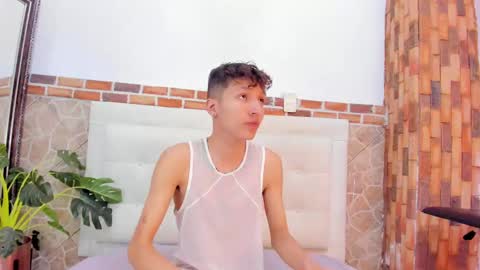 Snapshot of iamthiagox chatting on January 21, 3:26 am Thiago online show from January 21, 3:26 am