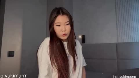 iamyuki_ online show from February 22, 5:08 am