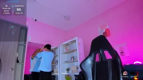 IAN CASTILLO online show from October 30, 11:22 am