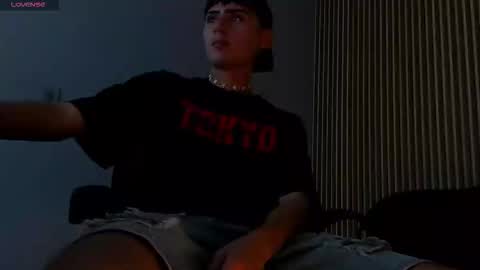 Iam online show from January 15, 11:41 pm